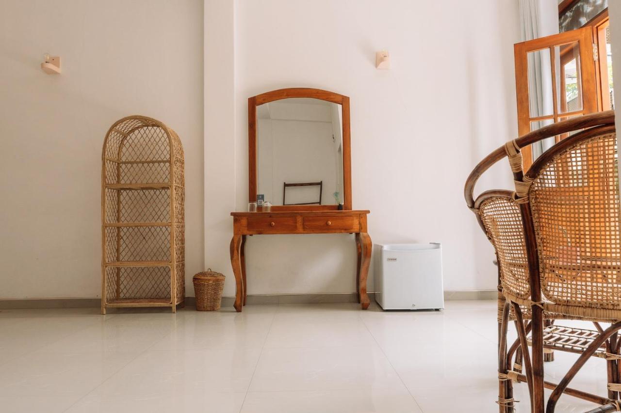 Rise - Bed & Breakfast Weligama Eksteriør billede