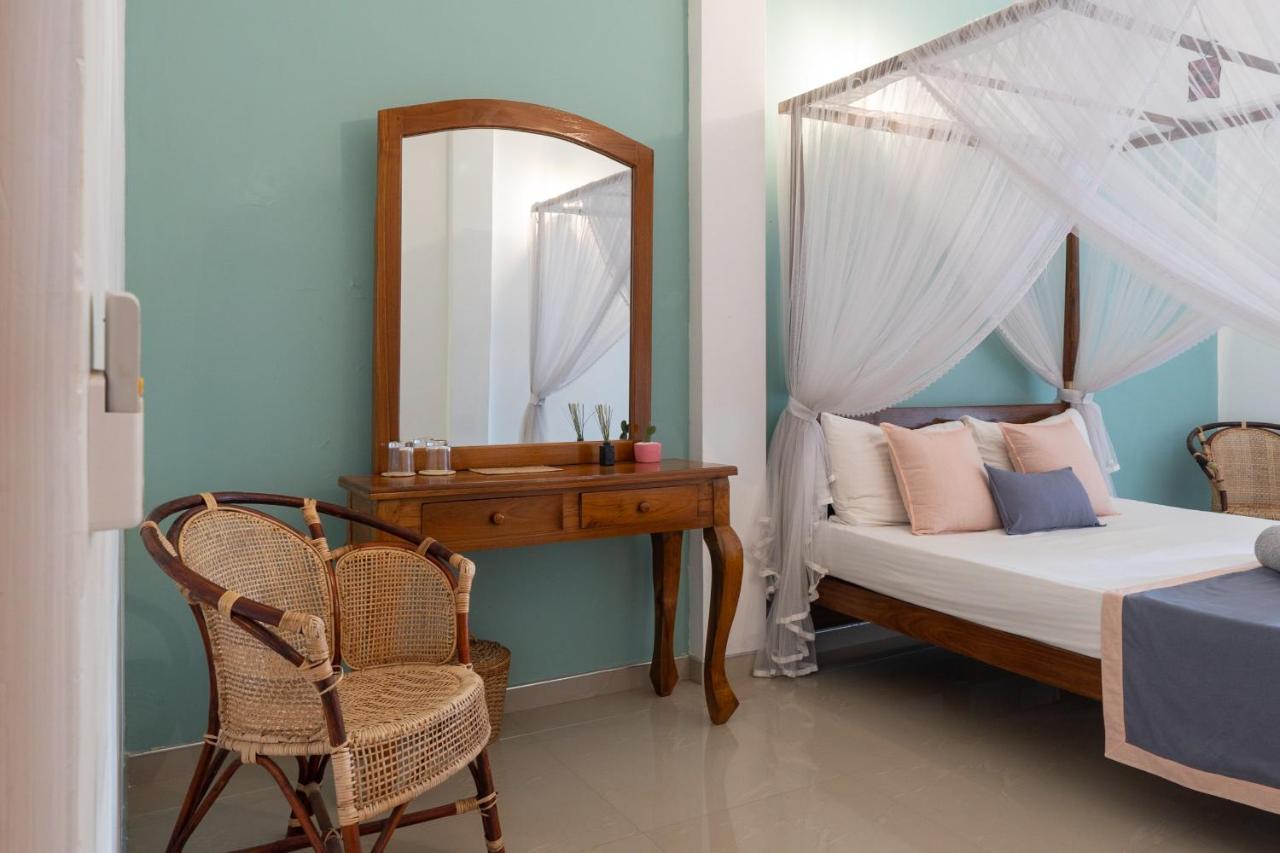 Rise - Bed & Breakfast Weligama Eksteriør billede